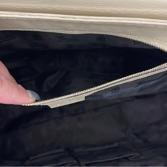 GUCCI Only Used Once! Large Monogram Tote Dust Bag Included - Picture 12 of 13